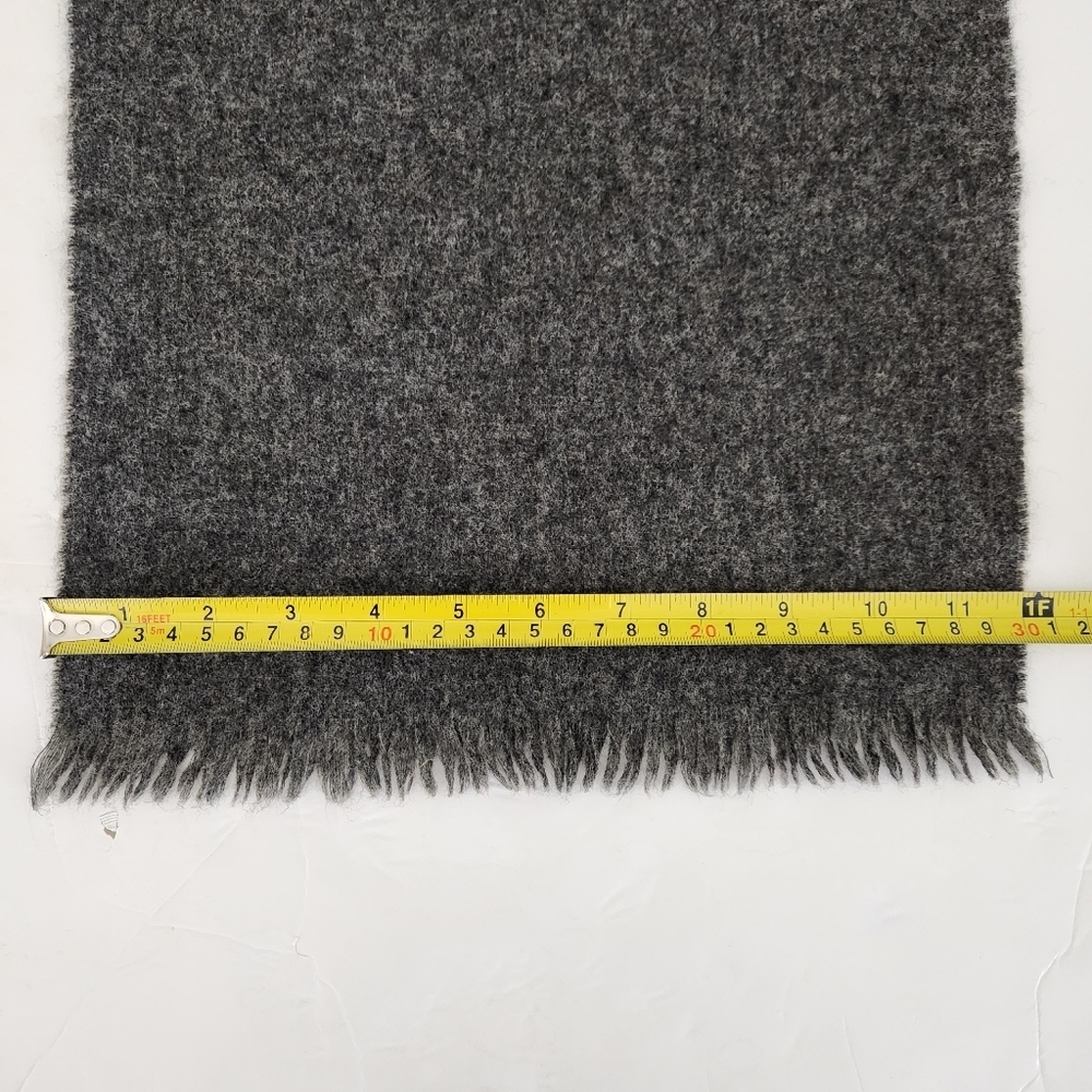 JOHNSTONS OF ELGIN grey pure lambswool vintage fringe scarf one size - Picture 8 of 9
